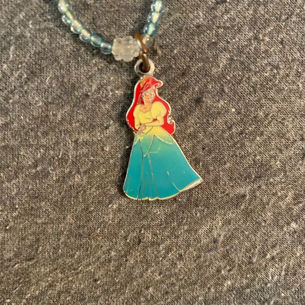 Little mermaid Disney necklace